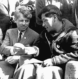 Photo_rfk_RfkChavez